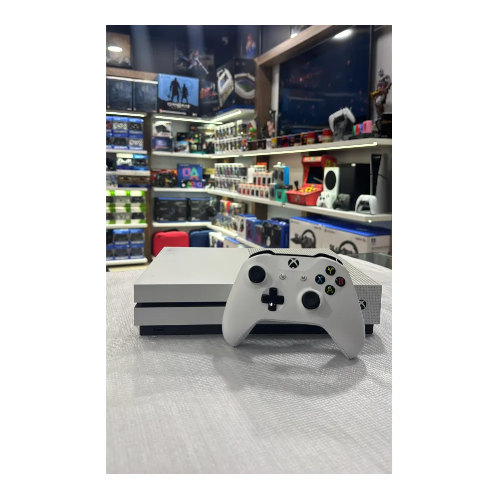 Xbox One S 1 TB Oyun Konsolu 2.EL